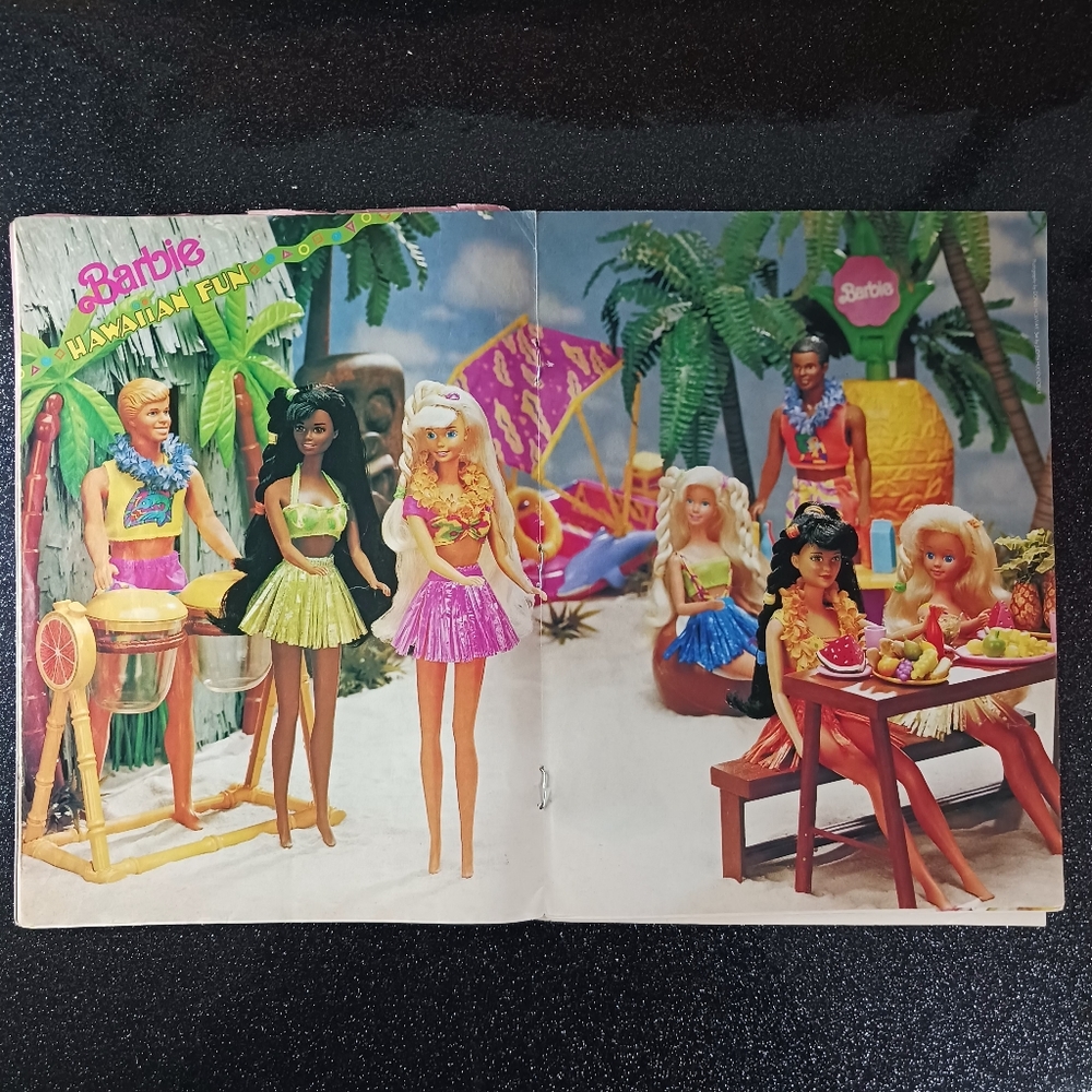 Barbie- The Magazine for Girls- Spring 1991. - Picture 3 of 7